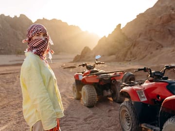 Morning Quad Biking Adventure in Hurghada Desert