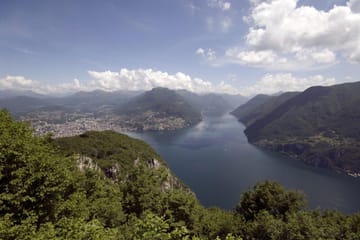 Cultural and Historical Tour of Milan's Iconic Landmarks