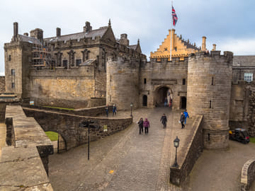 Loch Lomond, Stirling Castle and The Kelpies with entry to Stirling Castle
