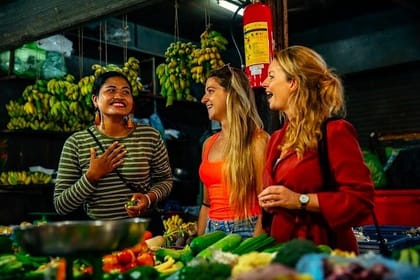 Siem Reap Street Foods Tour by Tuk Tuk with Personal Guide