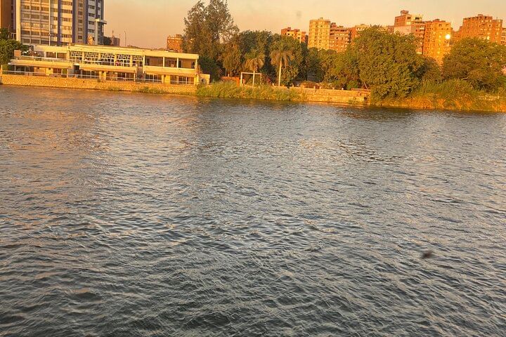 Full Day Private Giza Pyramids City Tour and Dinner Nile Cruise