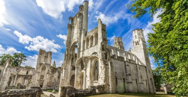 Rouen Castles & Abbeys Private Tour from Rouen 4