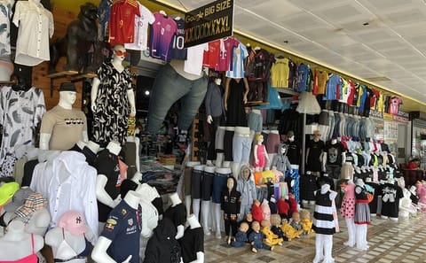 Cultural Tour of Traditional Markets and Modern Malls in Alanya