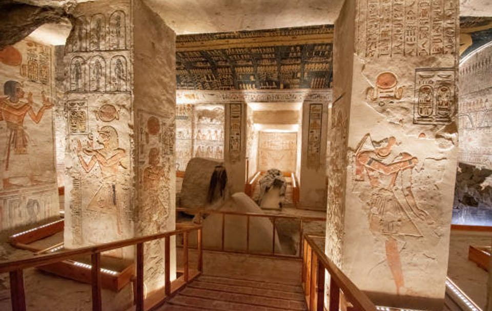 Three-Day Cultural Tour of Luxor, Aswan, and Abu Simbel from Hurghada