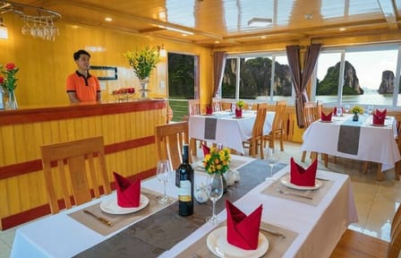 Boutique Private Boat into Lan Ha Bay & Cat Ba Island (2D1N Tour)