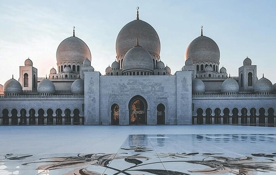 Abu Dhabi Grand Mosque Tour with Lourve Museum Tickets from Dubai