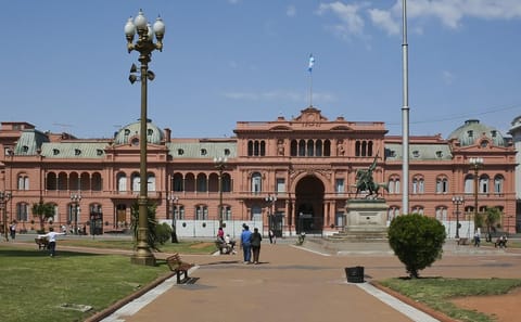 13-Day Argentina Tour: Buenos Aires and Luján de Cuyo