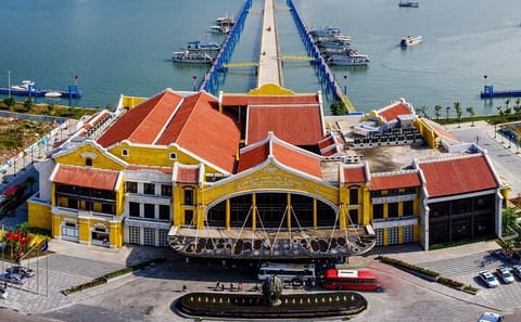 Ambassador Cruise The Largest Day Cruise in Halong Bay