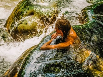 Krabi: Emerald Pool, Blue Pool and Tiger Cave Temple Tour