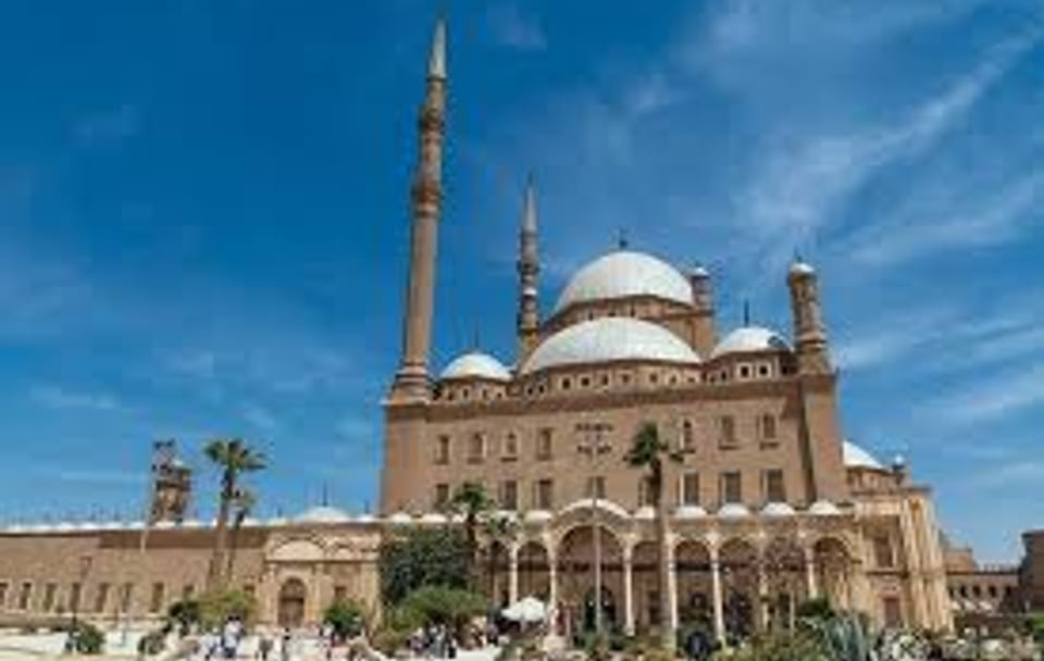 Private Tour of the Egyptian Museum and Cairo Citadel