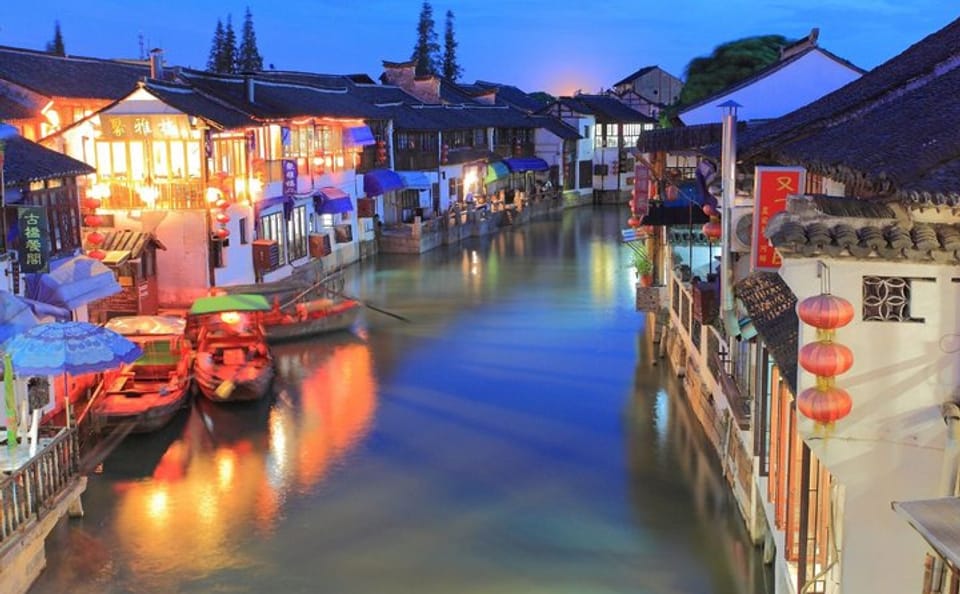 Private Zhujiajiao Water Town Tour with Scenic Boat Ride in Shanghai