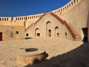 2-Day Adventure Tour in Jabal Shams, Oman