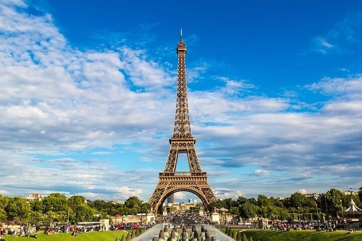 8-Hour Paris Private Trip including Seine River Cruise Lunch  5
