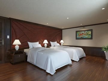Halong Bay Luxury Cruise with Kayaking and Island Visits