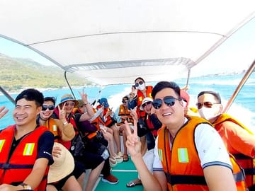 Nha Trang Island Hopping and Beach Adventure Tour