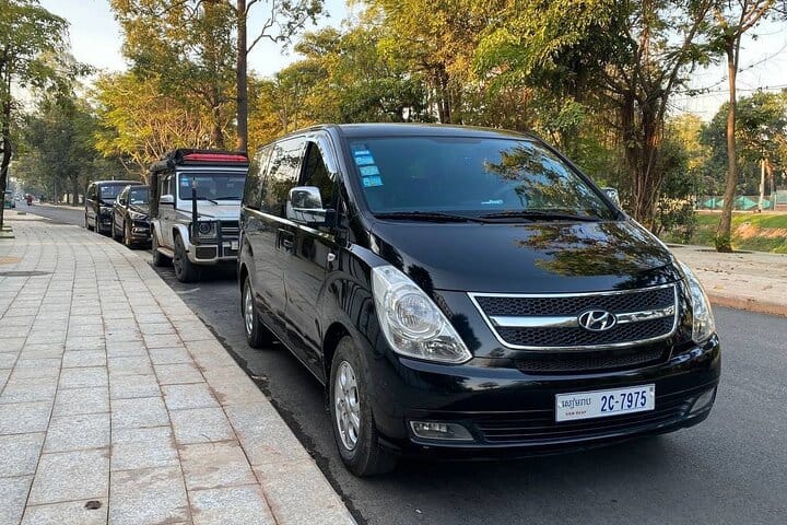 Siem Reap Airport Fast Track Immigration Service with Private Transfer 4