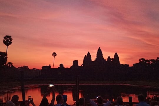 Private One Day Tour with Sunrise at Angkor Wat