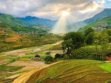 Mountain Views and Villages Trek – Private Day Trip
