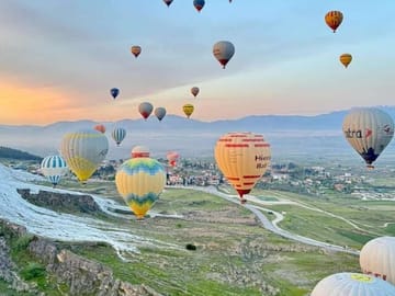 Private Full Day Tour of Alaçatı and Pamukkale from Izmir