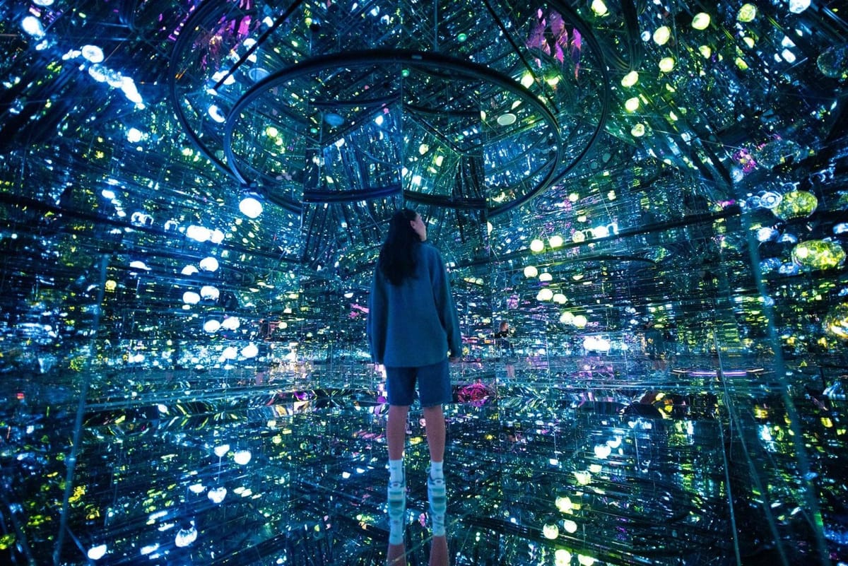 Dubai House of Hype tour & Marina Dhow Cruise with Dinner in Private  Roundtrip  Transfers