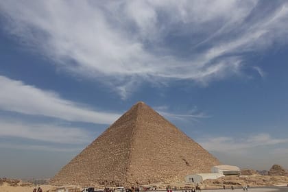 2 Day Private VIP Cairo Tour Pyramids, Museums, Markets With Fees