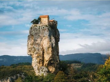 Katskhi Pillar