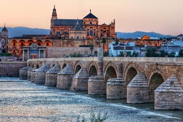 Córdoba Day Trip from Seville with Guided Tours and Photography