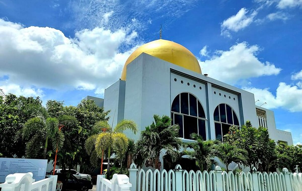 Phuket Muslim Friendly Tour With Halal food