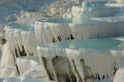 Pamukkale and Salda Lake Guided Tour from Belek and Antalya