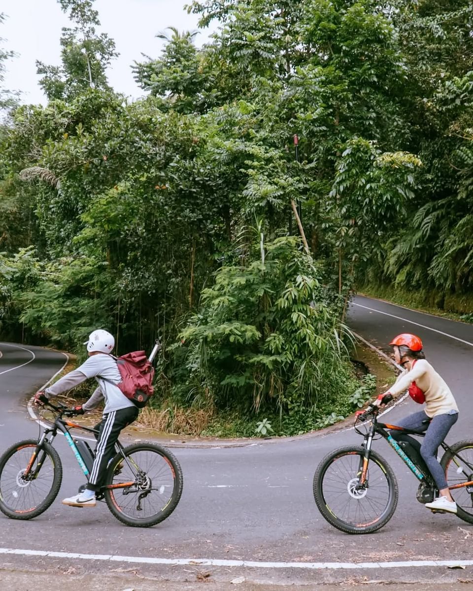 BALI X SURABAYA – BAJO 14D13N