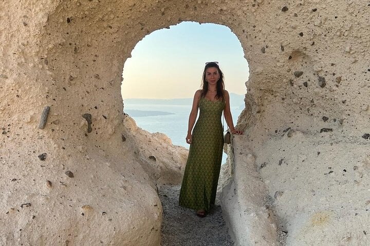Santorini Private Cooking Class and Island Tour Experience 3