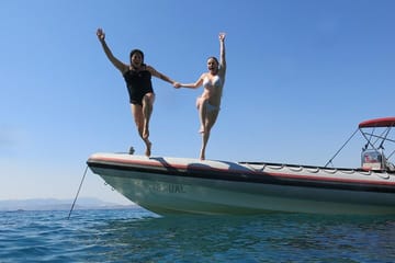 Private Snorkeling and Swimming Cruise in Athens