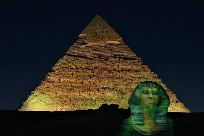Pyramids light show
