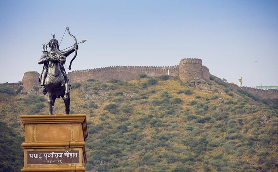 Rajasthan Cultural Overland Tour: Agra, Bundi, Chittaurgarh
