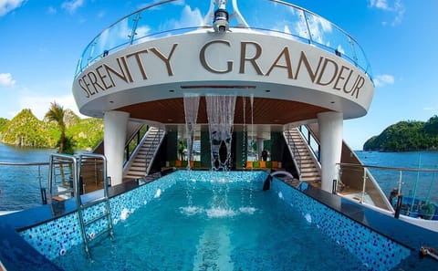 From Hanoi: Luxury Cruise explore Lan Ha Bay & Viet Hai Village