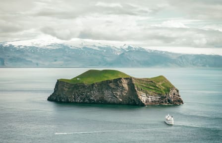 Private Tour of Westman Islands: Volcanoes and Wildlife from Reykjavík