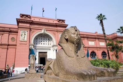 From Hurghada: Cairo & Giza Day Tour with Boat Ride on the Nile