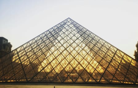 Louvre Museum Professional Photoshoot in Paris