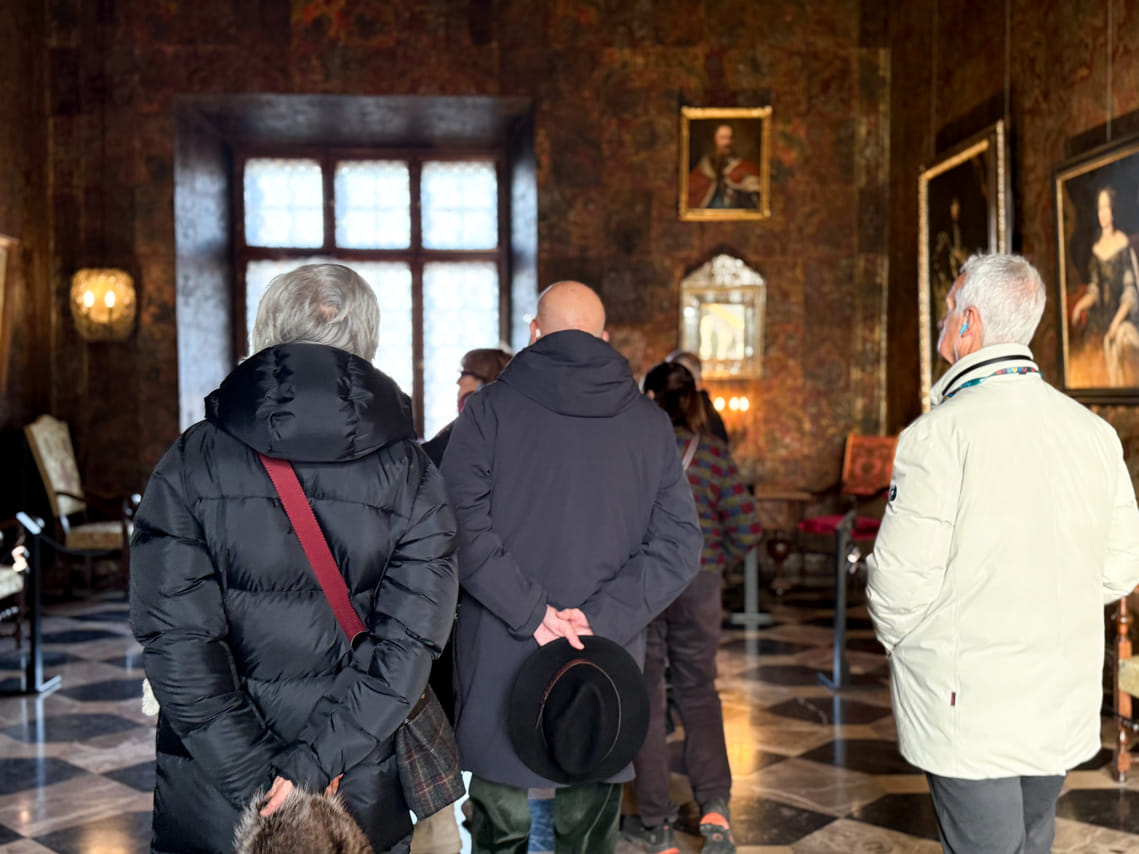 Wawel Castle, Cathedral and Wieliczka Salt Mine Guided Tour with Lunch  3