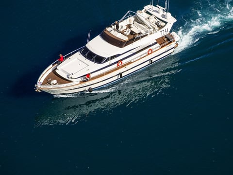 Exclusive Northern Lights Luxury Cruise, photo 4