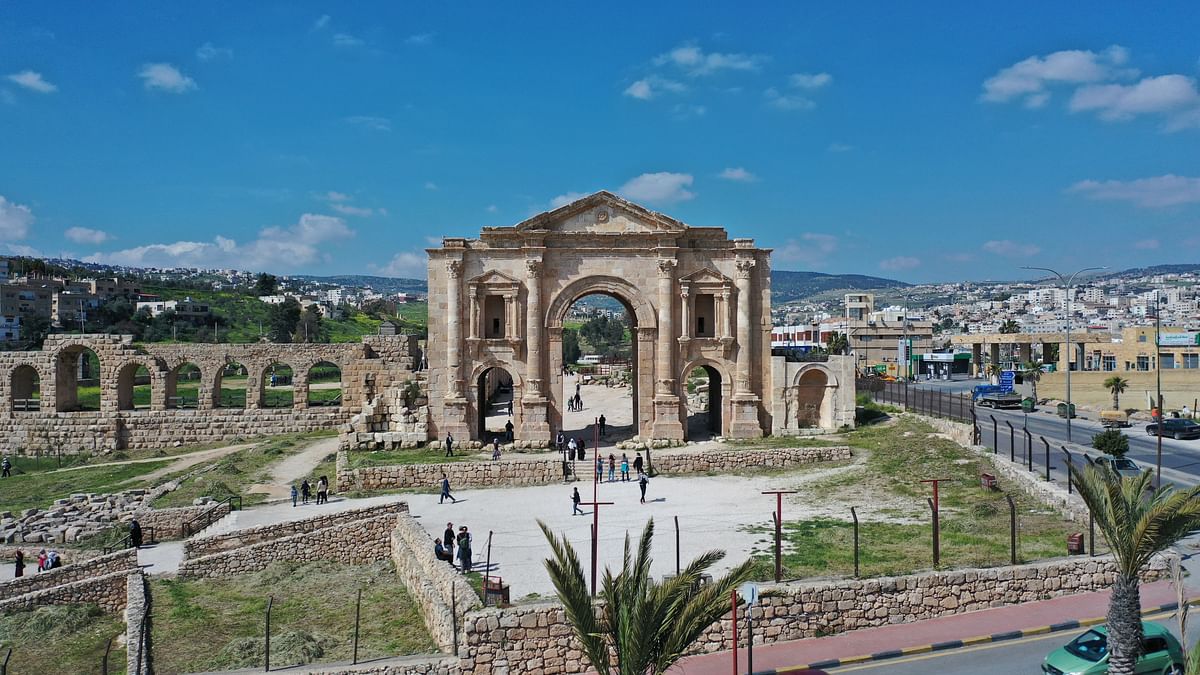 Private Jordan Secrets Tour: Explore Jerash, Petra & Wadi Rum