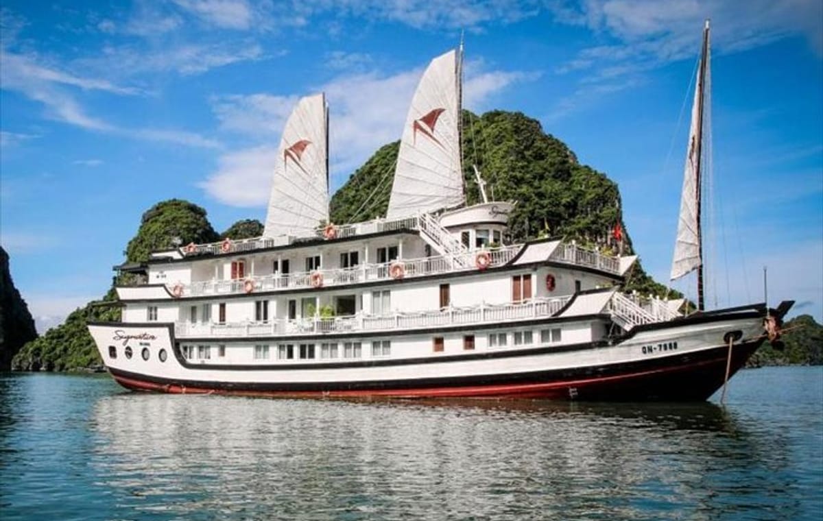 Signature Royal Cruise Halong Bay 2Days 1Night on 5 Star Cruise