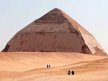Pyramids day tour Sakkara Visit Egypt Viaje a Egipto Egypt Tours Kareem Egypt Guide Egypt Guide Pyramids Of Giza Private Tour Egypt Egypt Travel Package Local Guide in Egypt Tours in Egypt