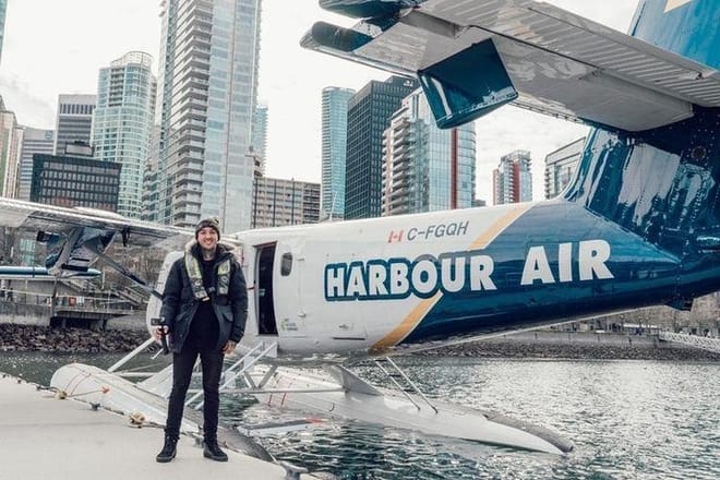 Vancouver City Tour With Capilano Suspension and Harbour Sea Plane Adventure