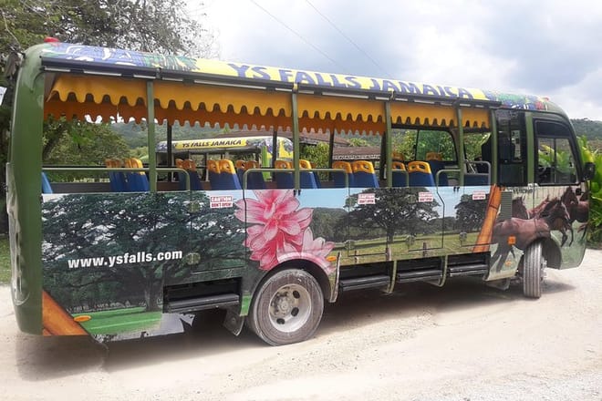 YS Falls Shuttle Bus
