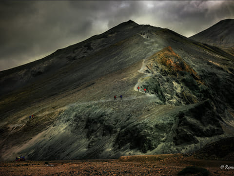 Reykjavík: Landmannalaugar Hike and the Valley of Tears with Natural Hot Springs Small Group, photo 5