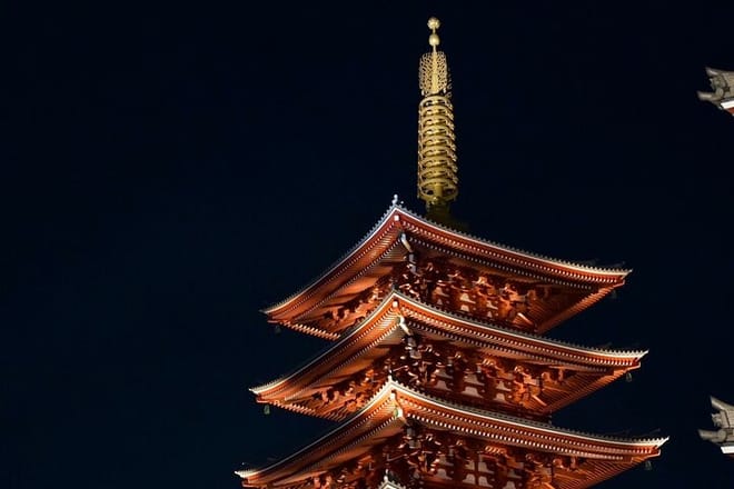 Asakusa Night Evening Walking Tour with English-Speaking Guide 9