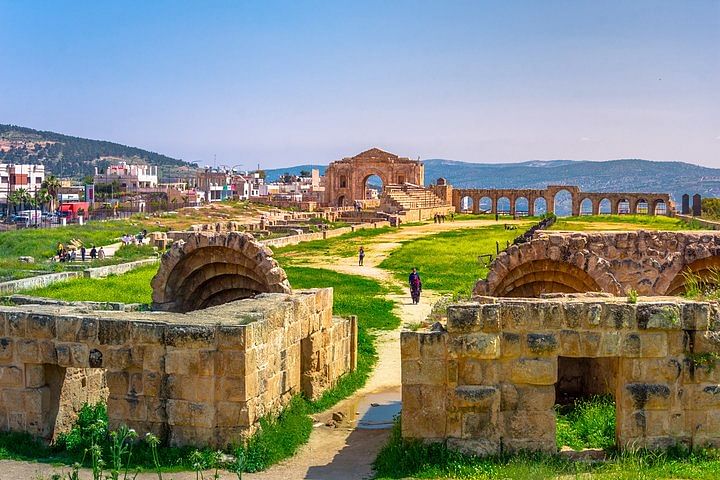 Private Tour of Jerash, Ajloun, and Umm Qais from Amman