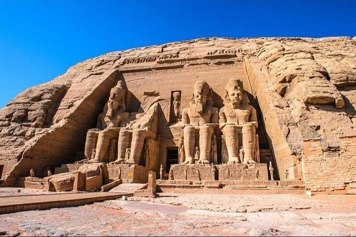 Private Aswan & Abu Simbel Temples Tour: Discover Ancient Egypt