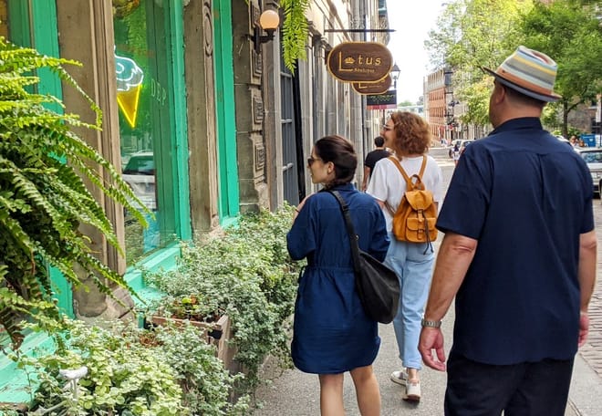 Public Walking Tour of Old Montreal photo 4